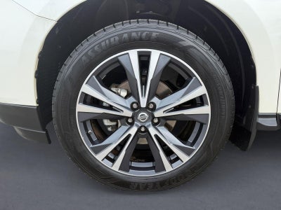 2018 Nissan Pathfinder Platinum