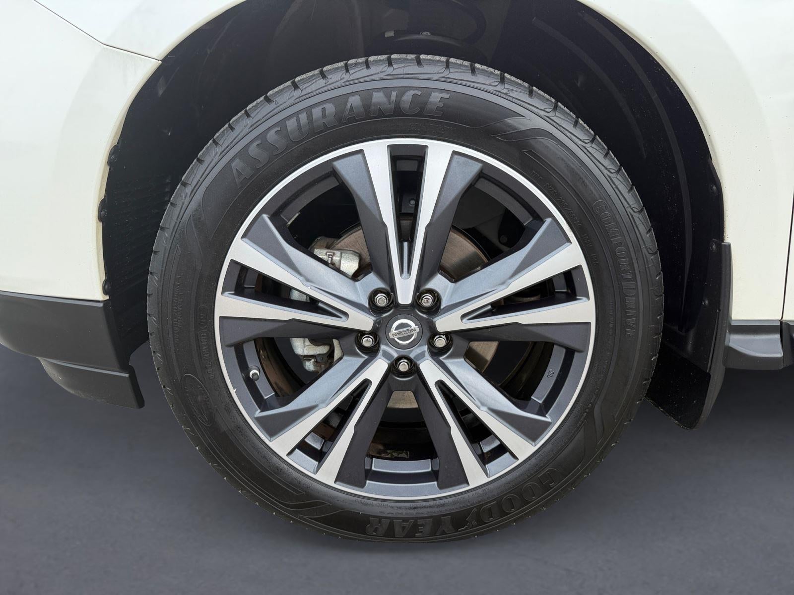 2018 Nissan Pathfinder Platinum