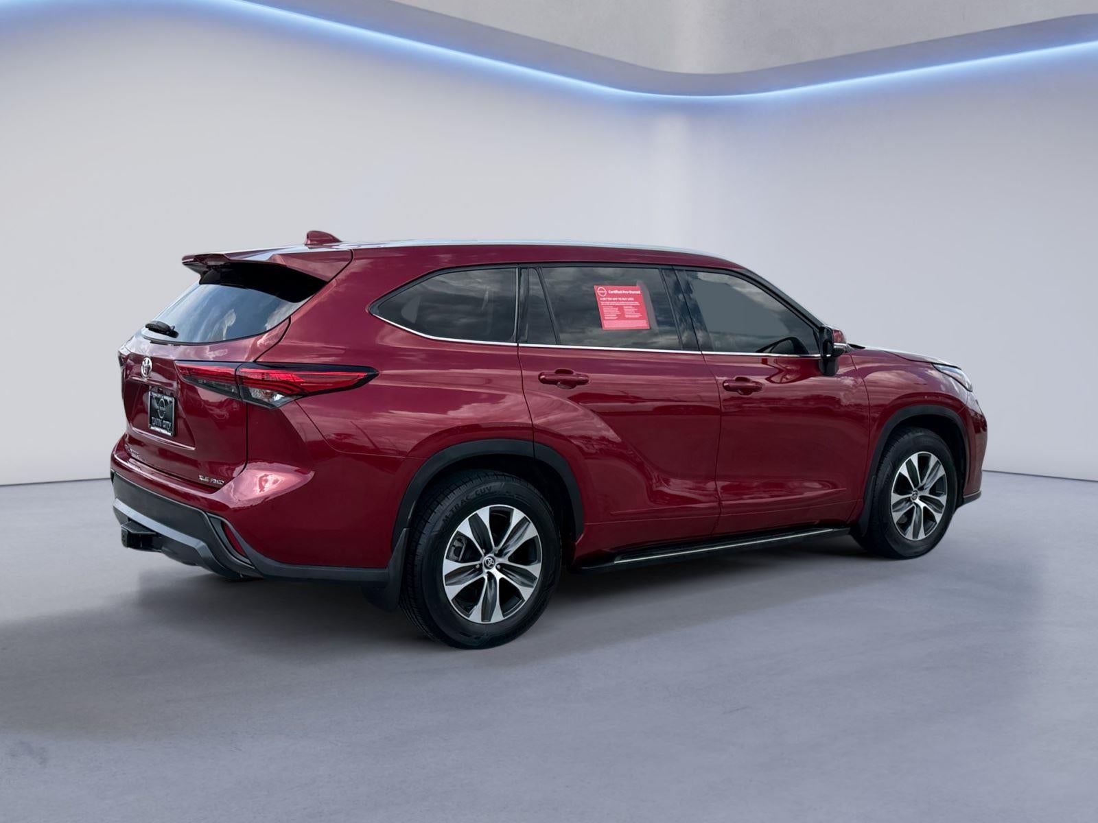 2022 Toyota Highlander XLE