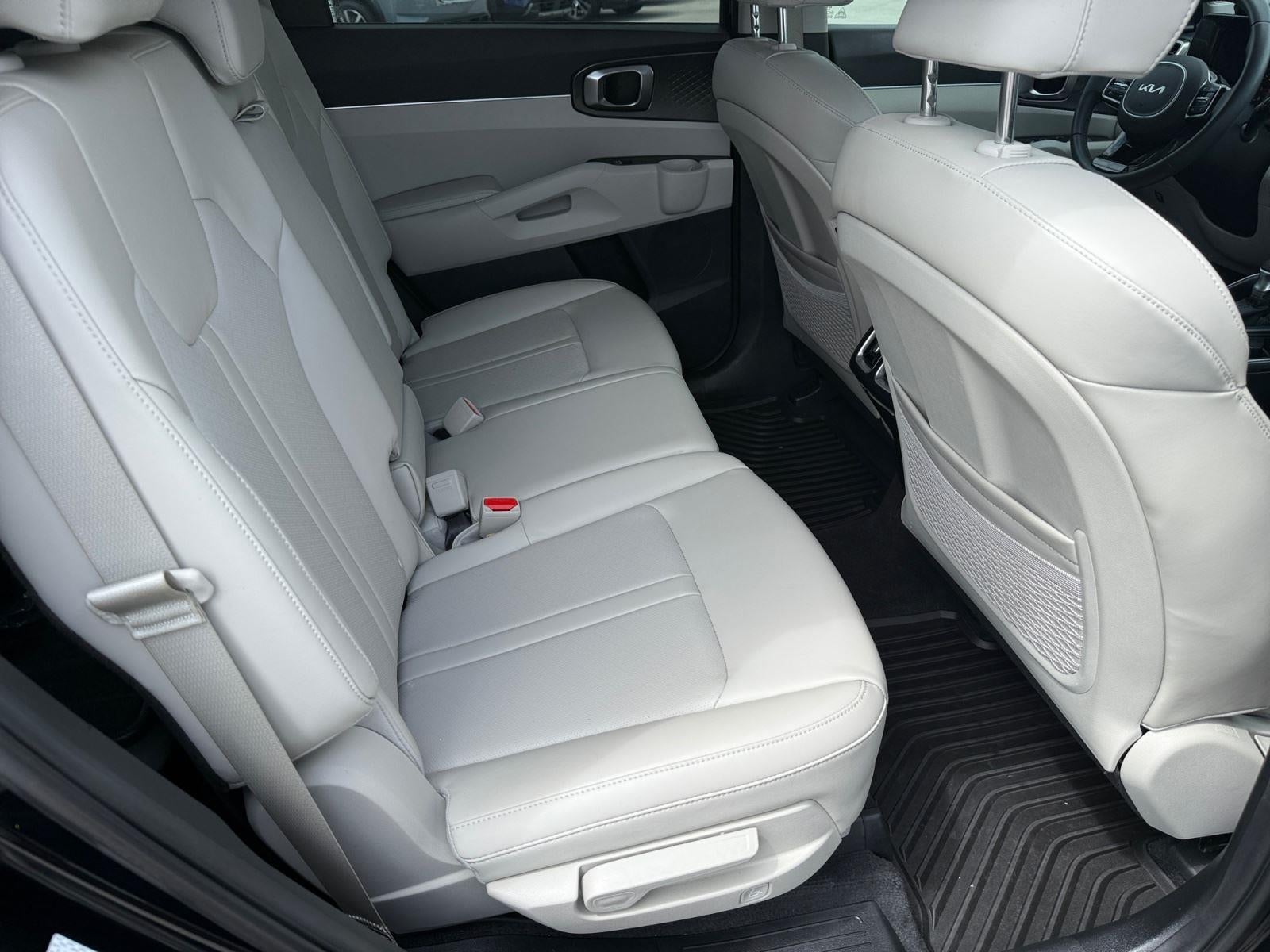 2023 Kia Sorento S