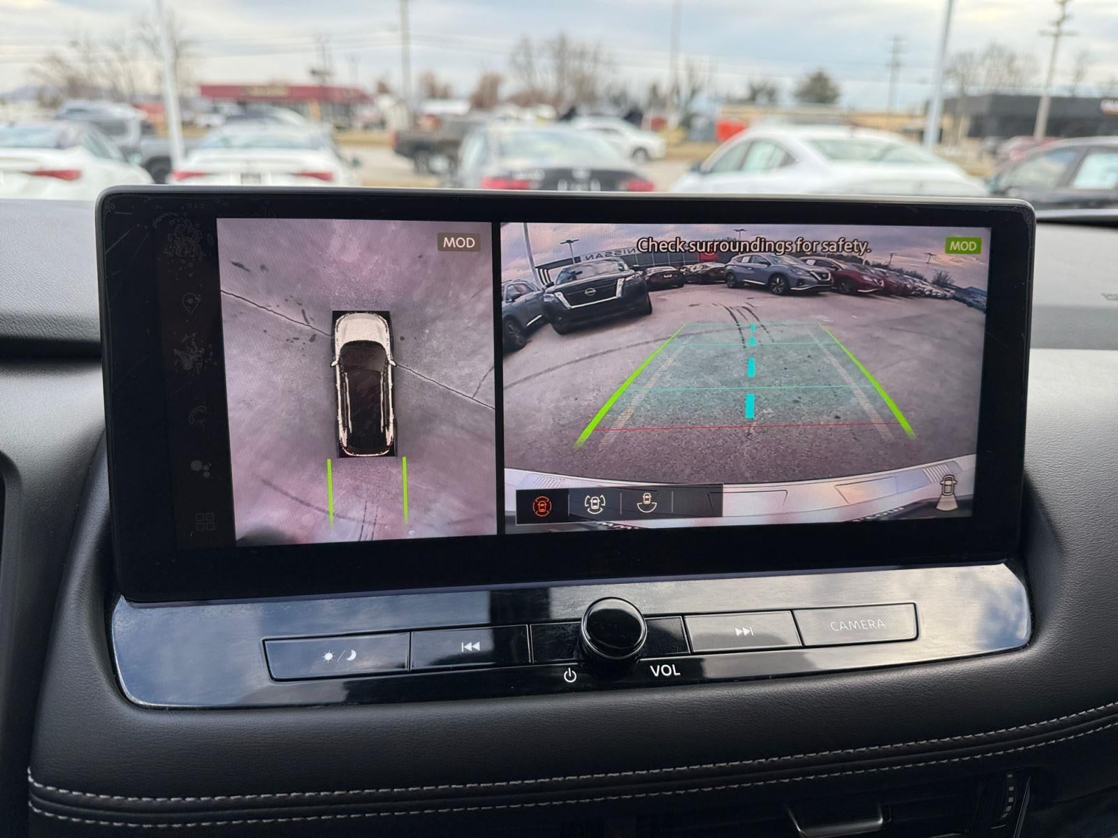 2025 Nissan Rogue SL