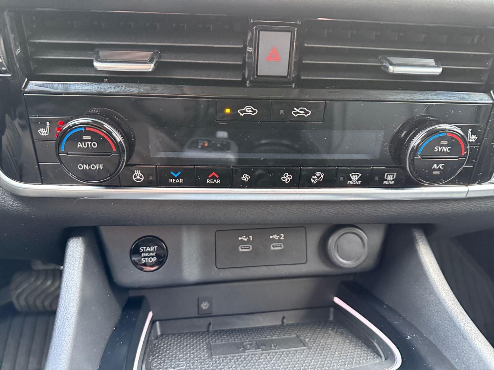 2025 Nissan Rogue SL