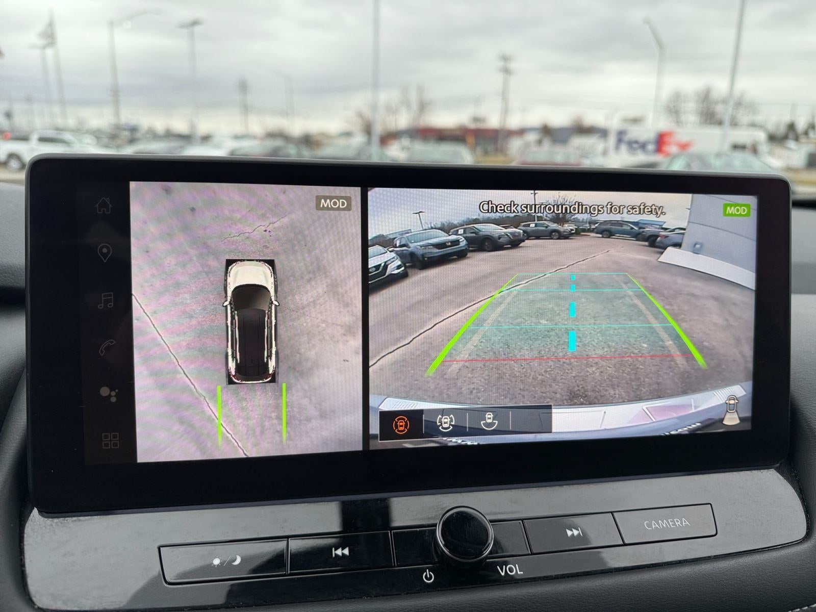 2024 Nissan Rogue SL