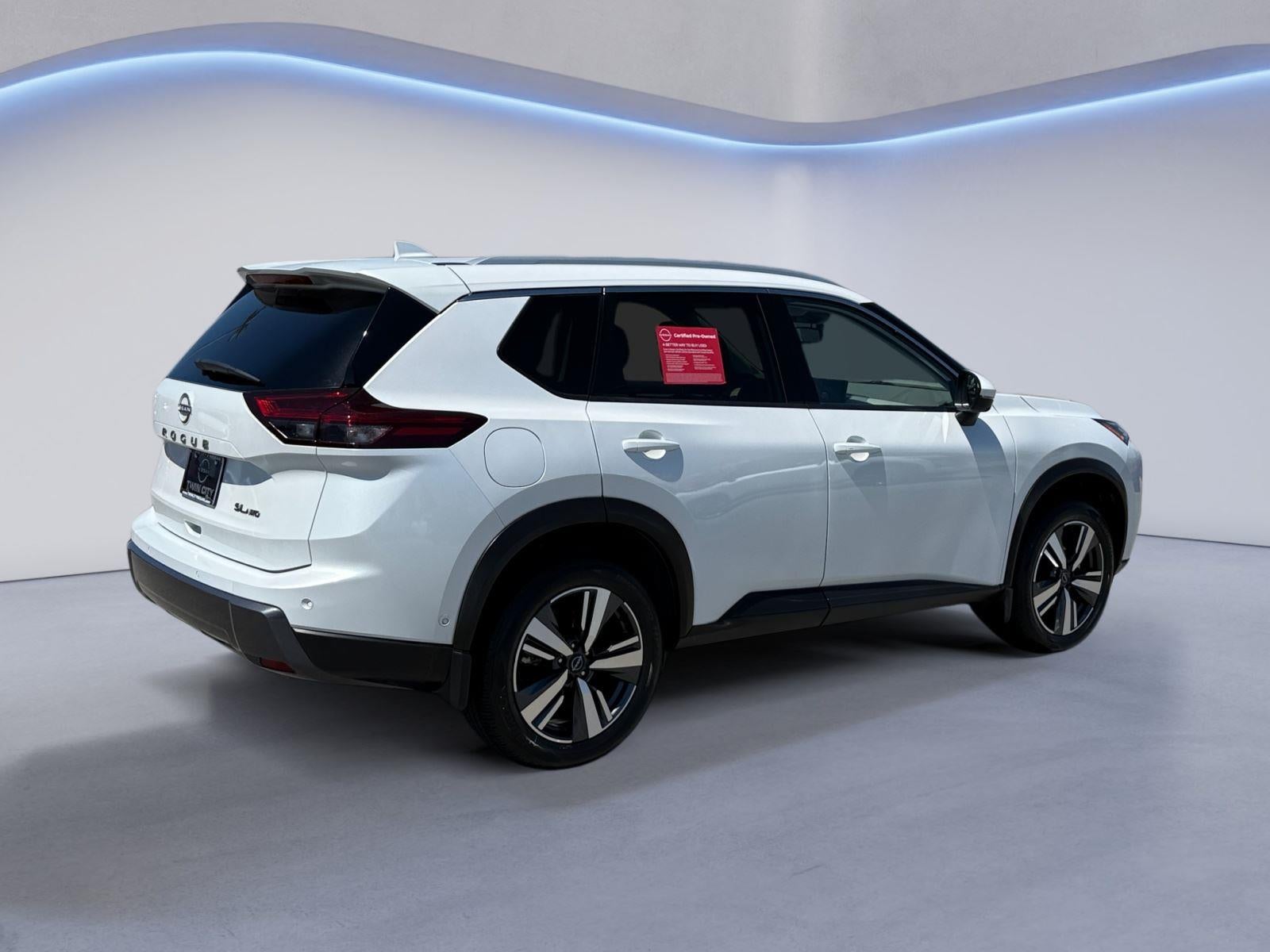 2025 Nissan Rogue SL