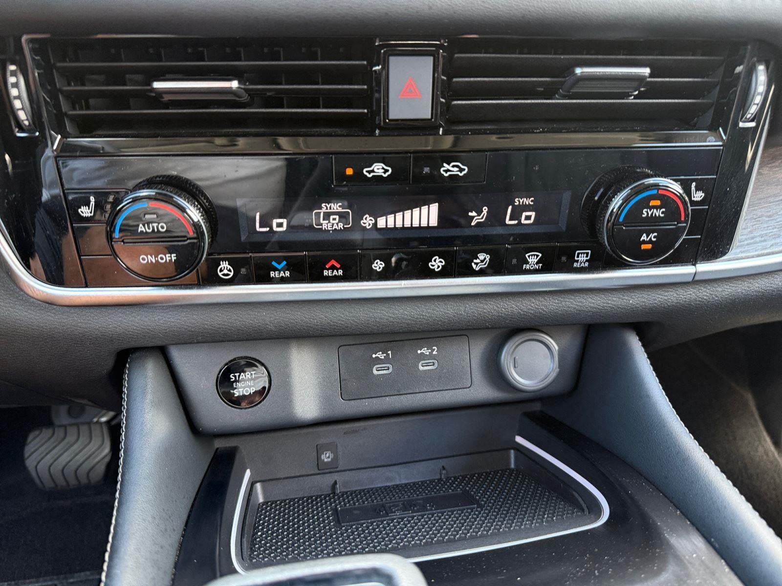 2025 Nissan ROGUE PLAT