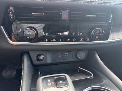 2025 Nissan Rogue Platinum
