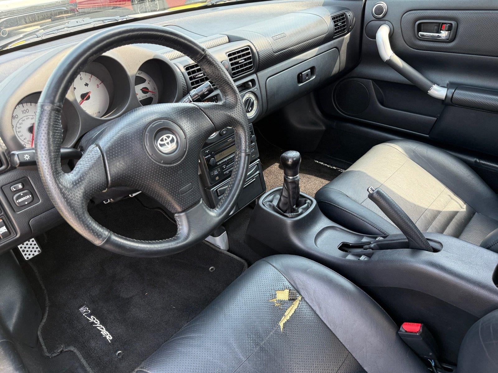 2004 Toyota Mr2 Base
