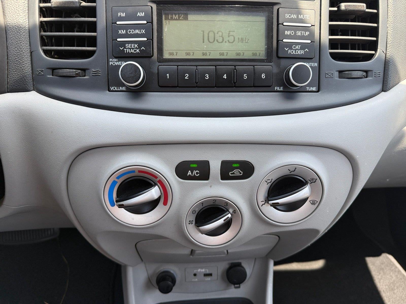 2010 Hyundai Accent GS