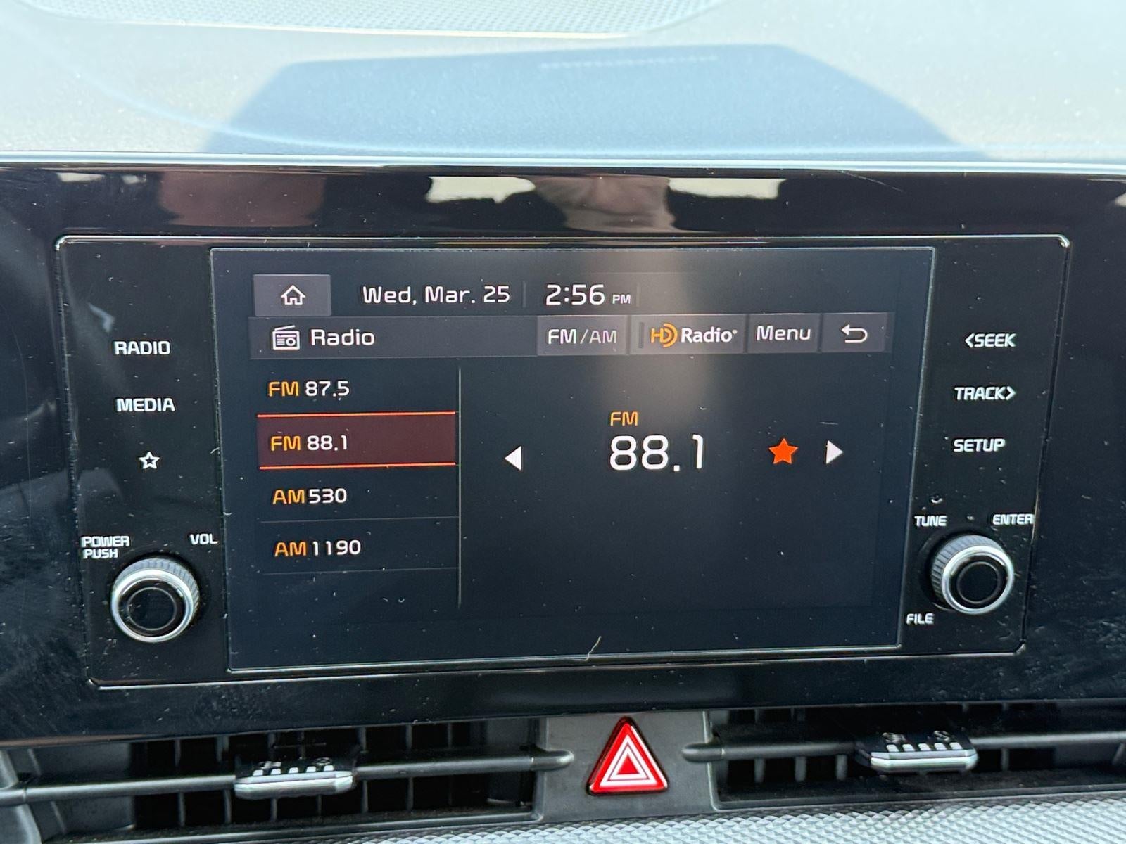 2023 Kia Sportage Hybrid LX