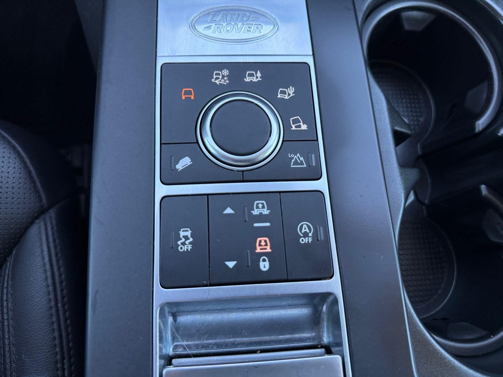 2020 Land Rover Discovery Landmark Edition