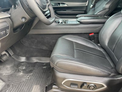 2023 Jeep Wagoneer Series III