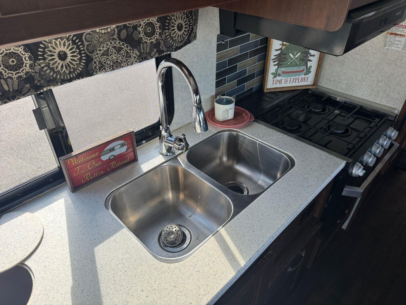 2018 Ford E-Series Cutaway CUTWY