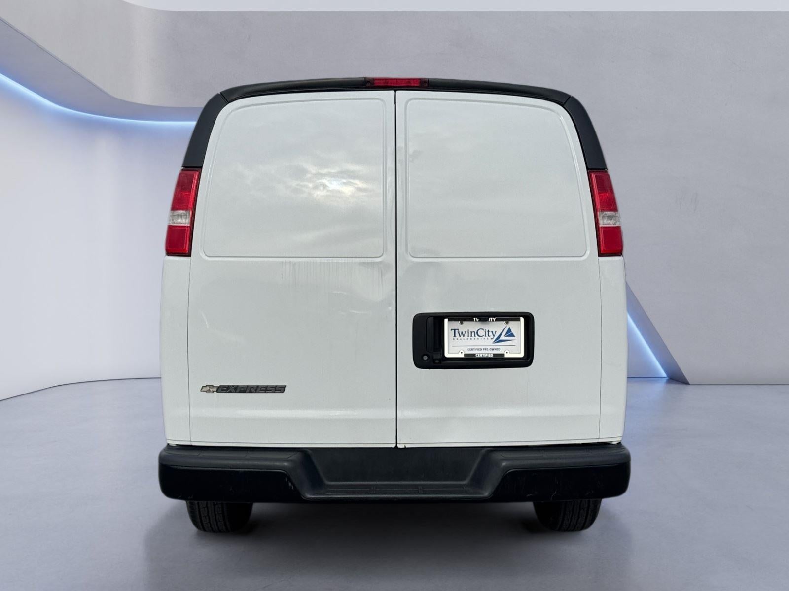 2018 Chevrolet Express Cargo Van CARGO