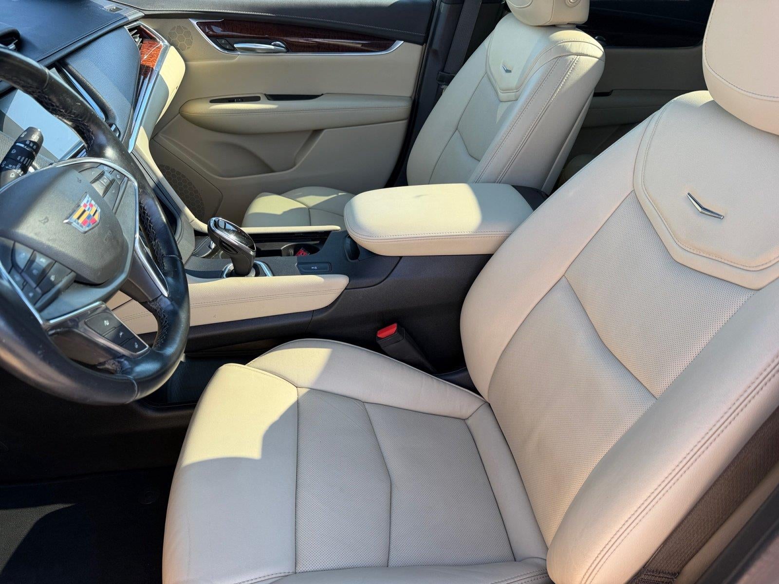 2019 Cadillac XT5 Luxury FWD