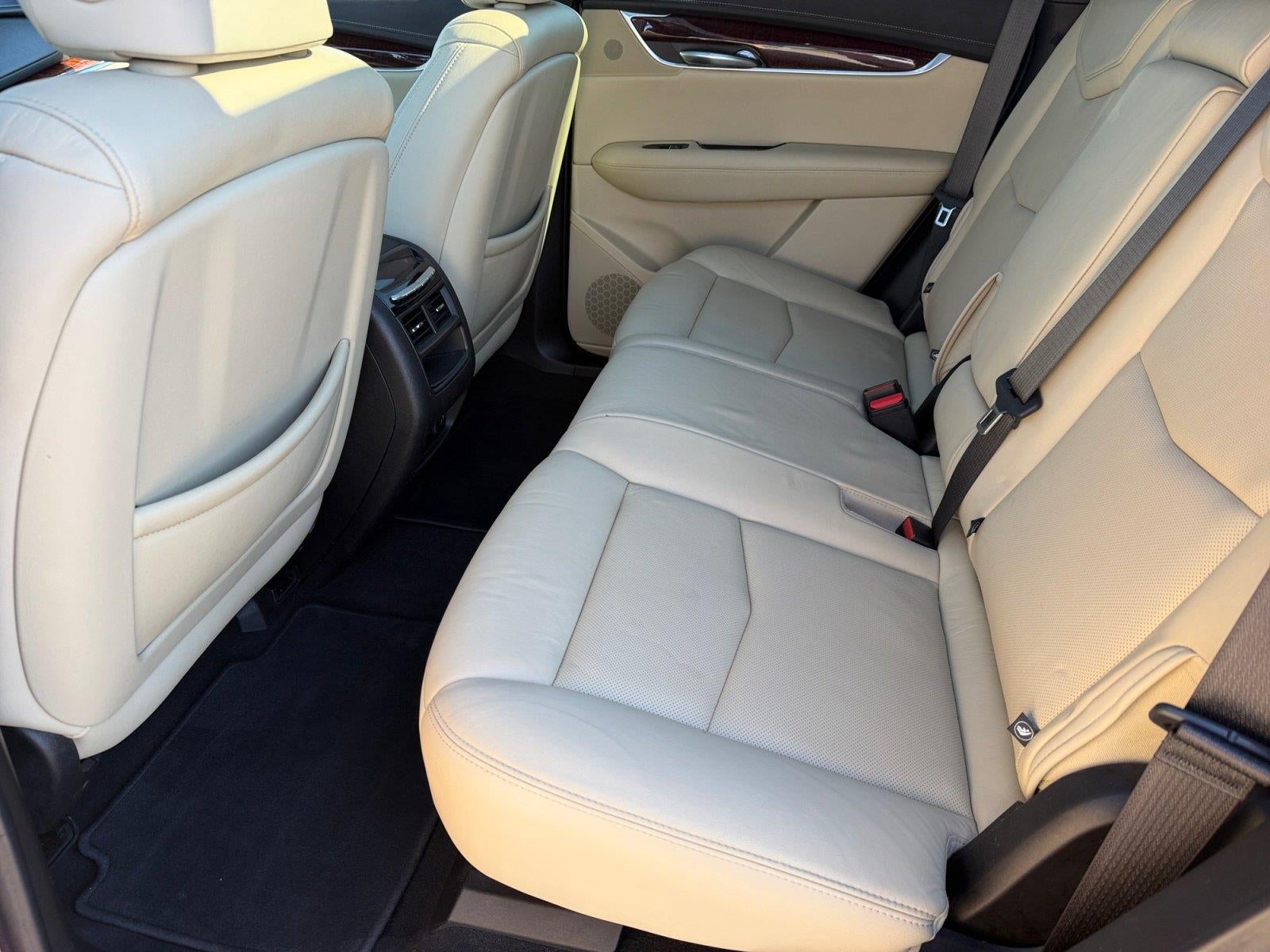 2019 Cadillac XT5 Luxury FWD