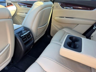 2019 Cadillac XT5 Luxury FWD