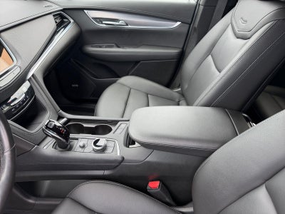 2024 Cadillac XT6 AWD Luxury