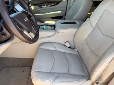 2016 Cadillac Escalade Luxury Collection