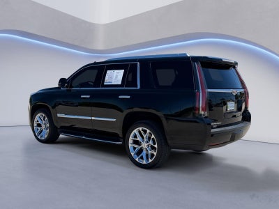 2016 Cadillac Escalade Luxury Collection