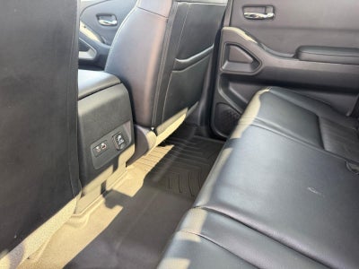 2024 Nissan Frontier SL