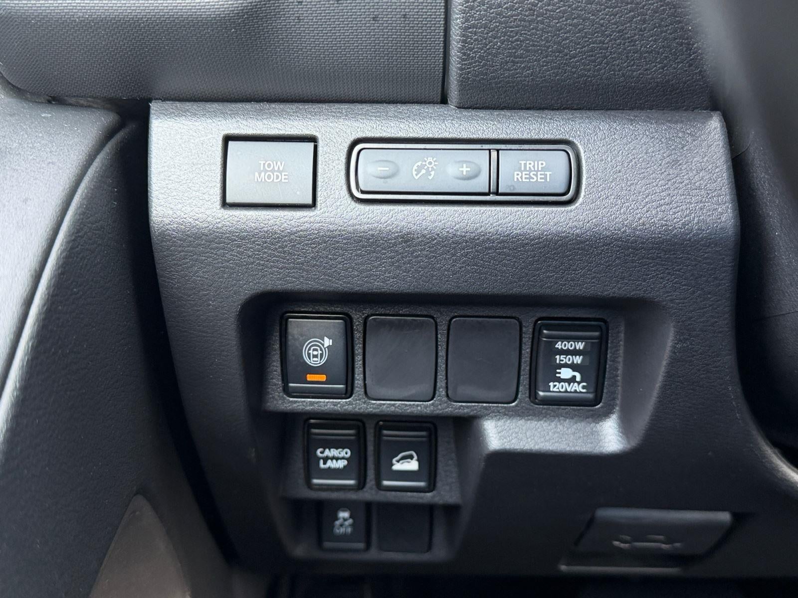 2024 Nissan Frontier SL