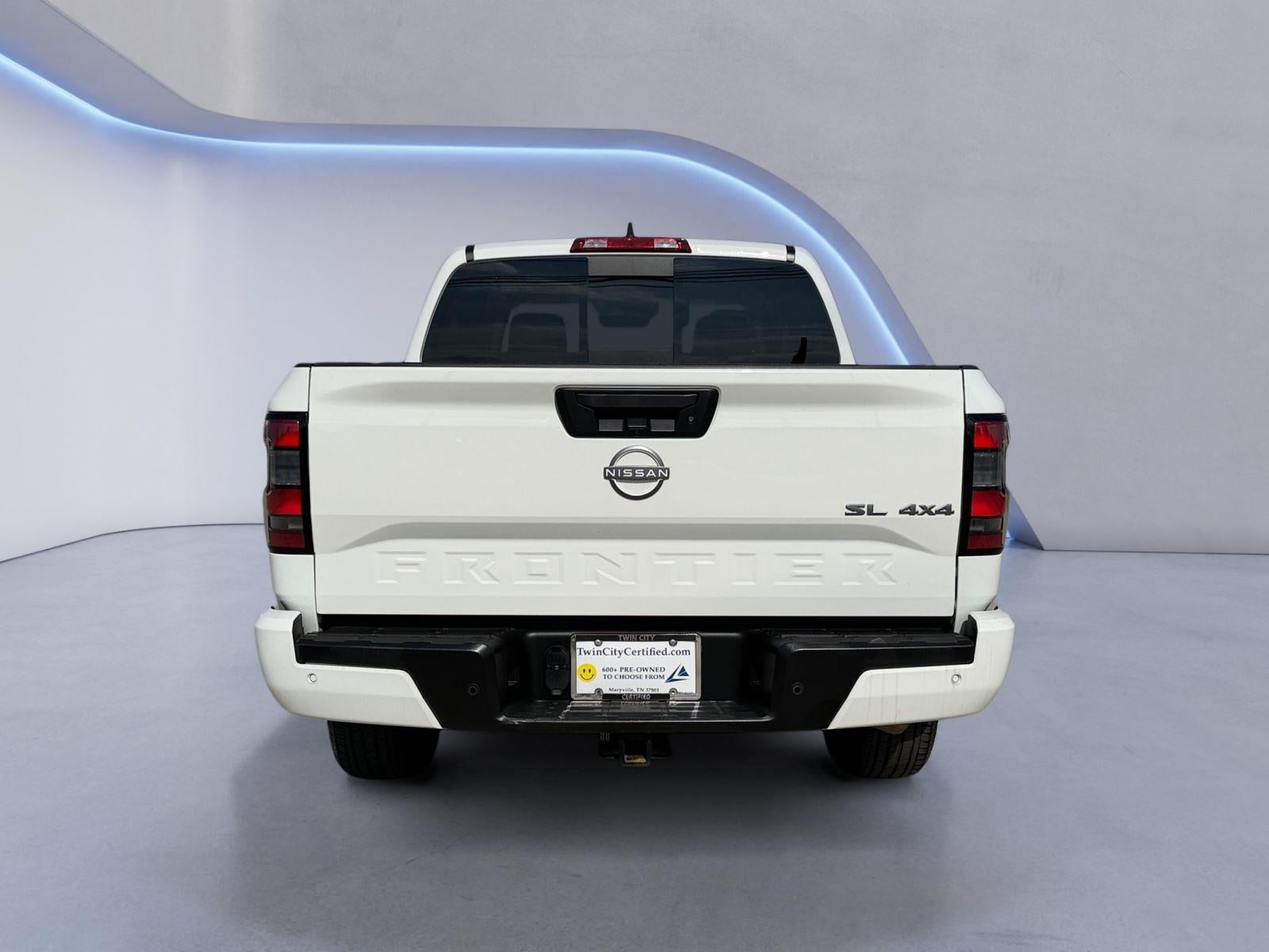 2024 Nissan Frontier SL