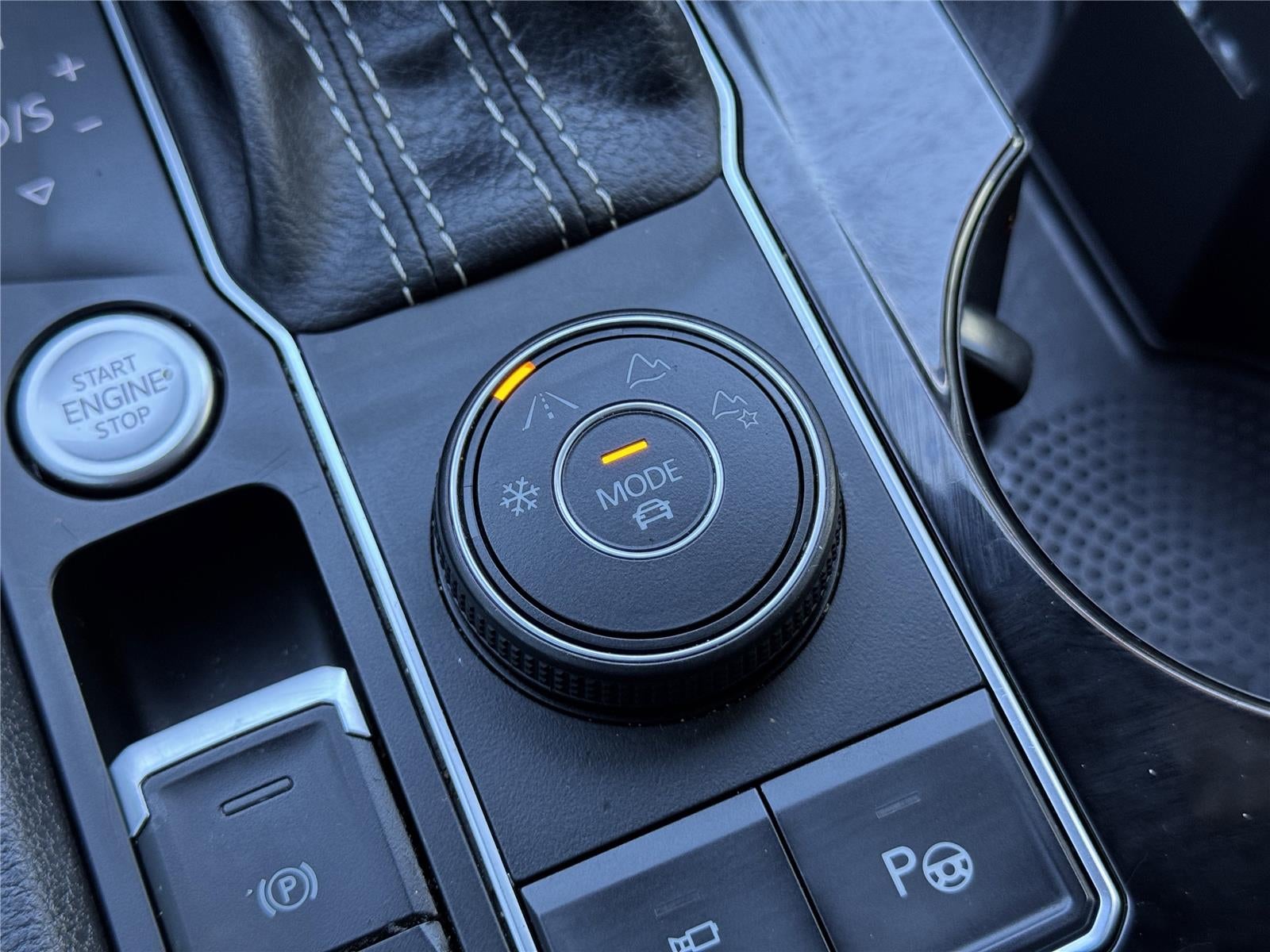 2021 Volkswagen Atlas Cross Sport 3.6L V6 SEL Premium