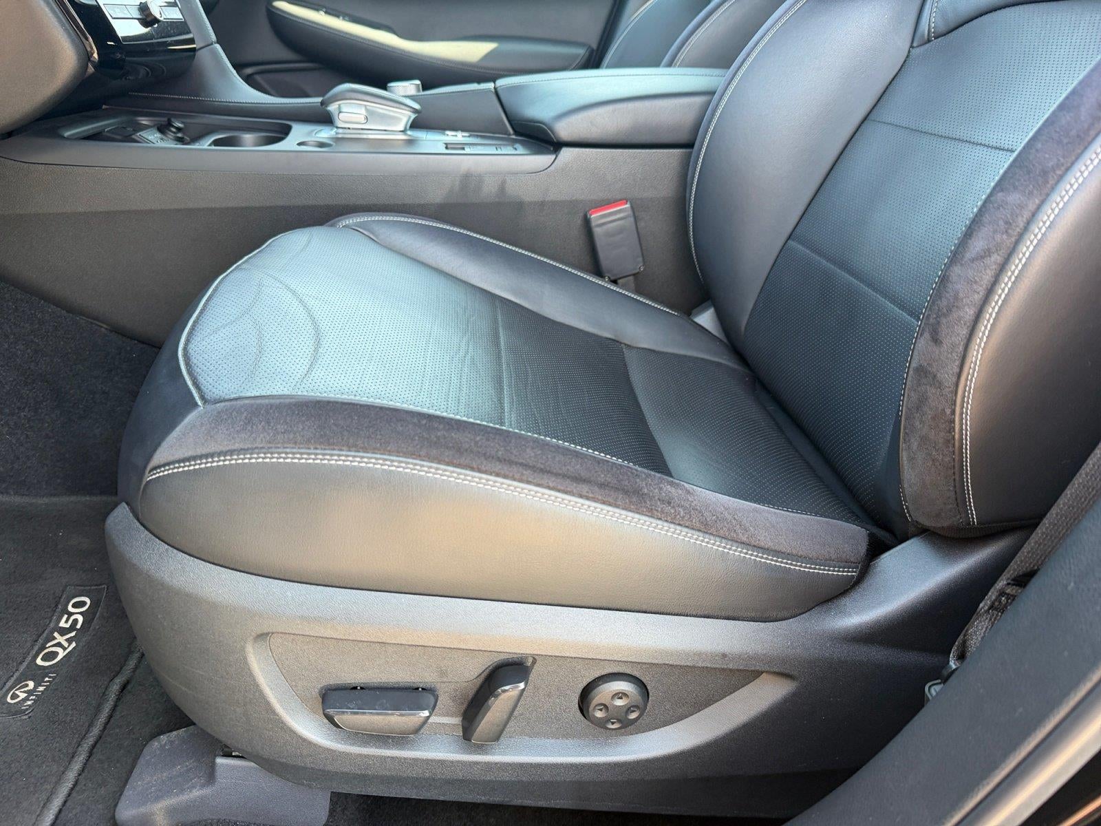 2023 INFINITI QX50 SPORT