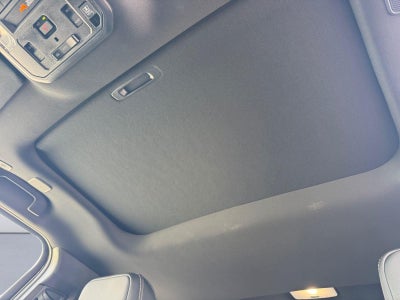 2025 Toyota Tacoma Limited HV