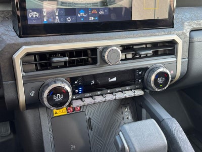 2025 Toyota Tacoma Limited HV