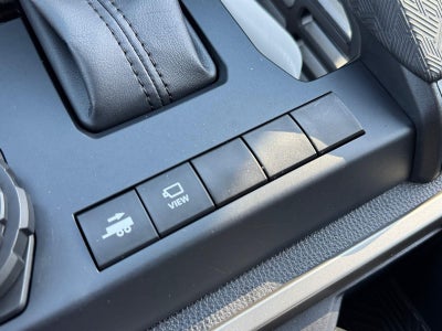 2025 Toyota Tacoma Limited HV