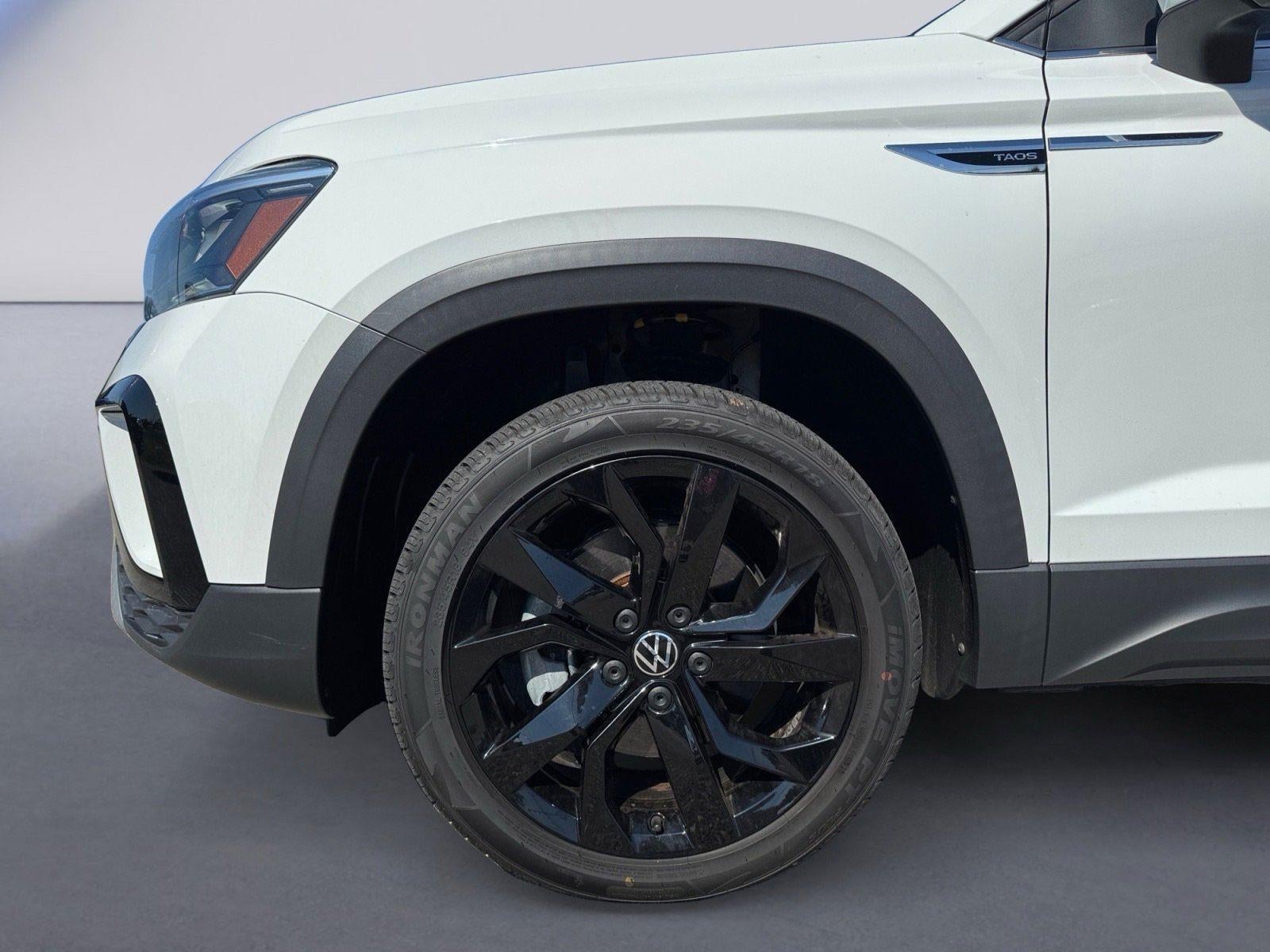 2023 Volkswagen Taos SE