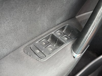 2016 Volkswagen Golf SportWagen TSI S