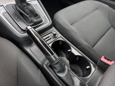 2016 Volkswagen Golf SportWagen TSI S