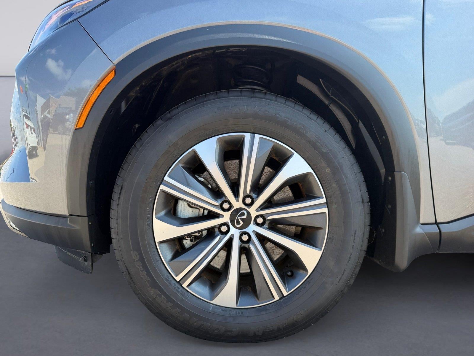 2025 INFINITI QX60 PURE