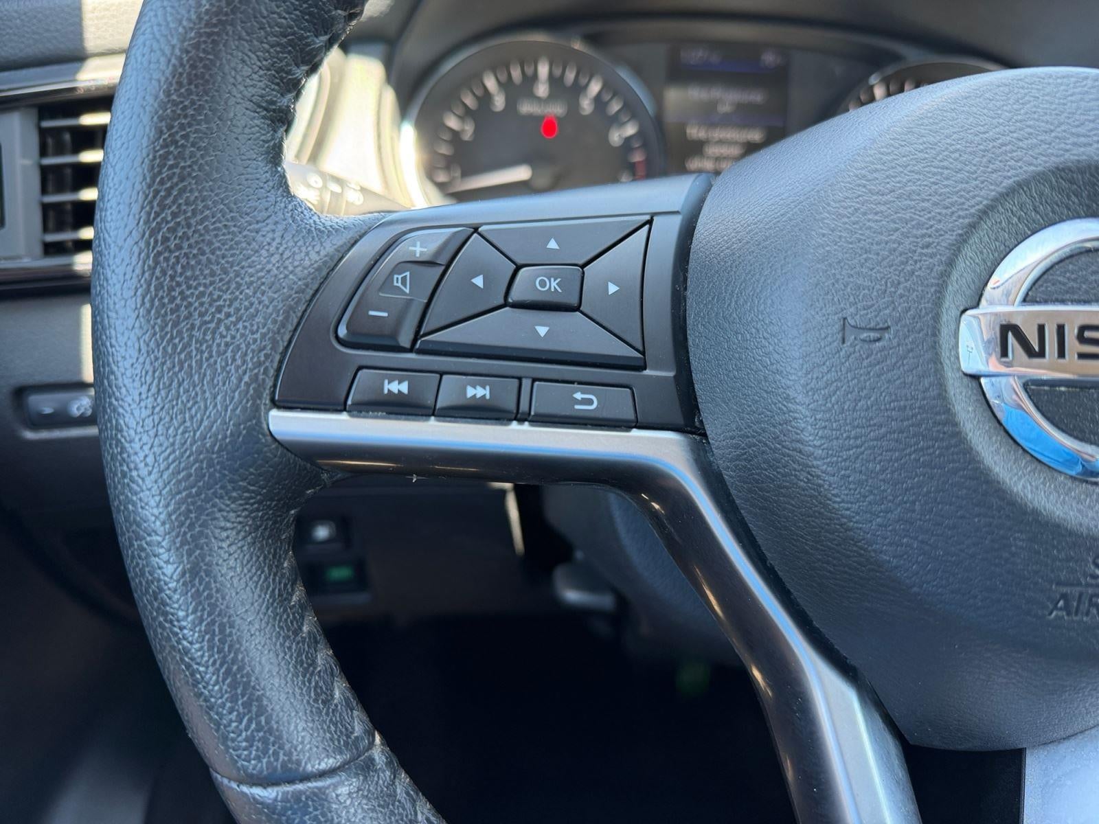 2020 Nissan Rogue SL