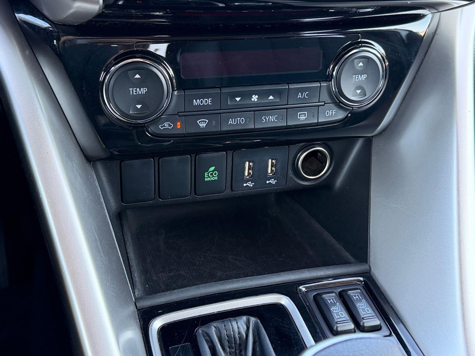 2024 Mitsubishi ECLIPSE Base