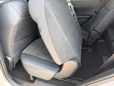 2024 Mitsubishi OUTLANDER Base