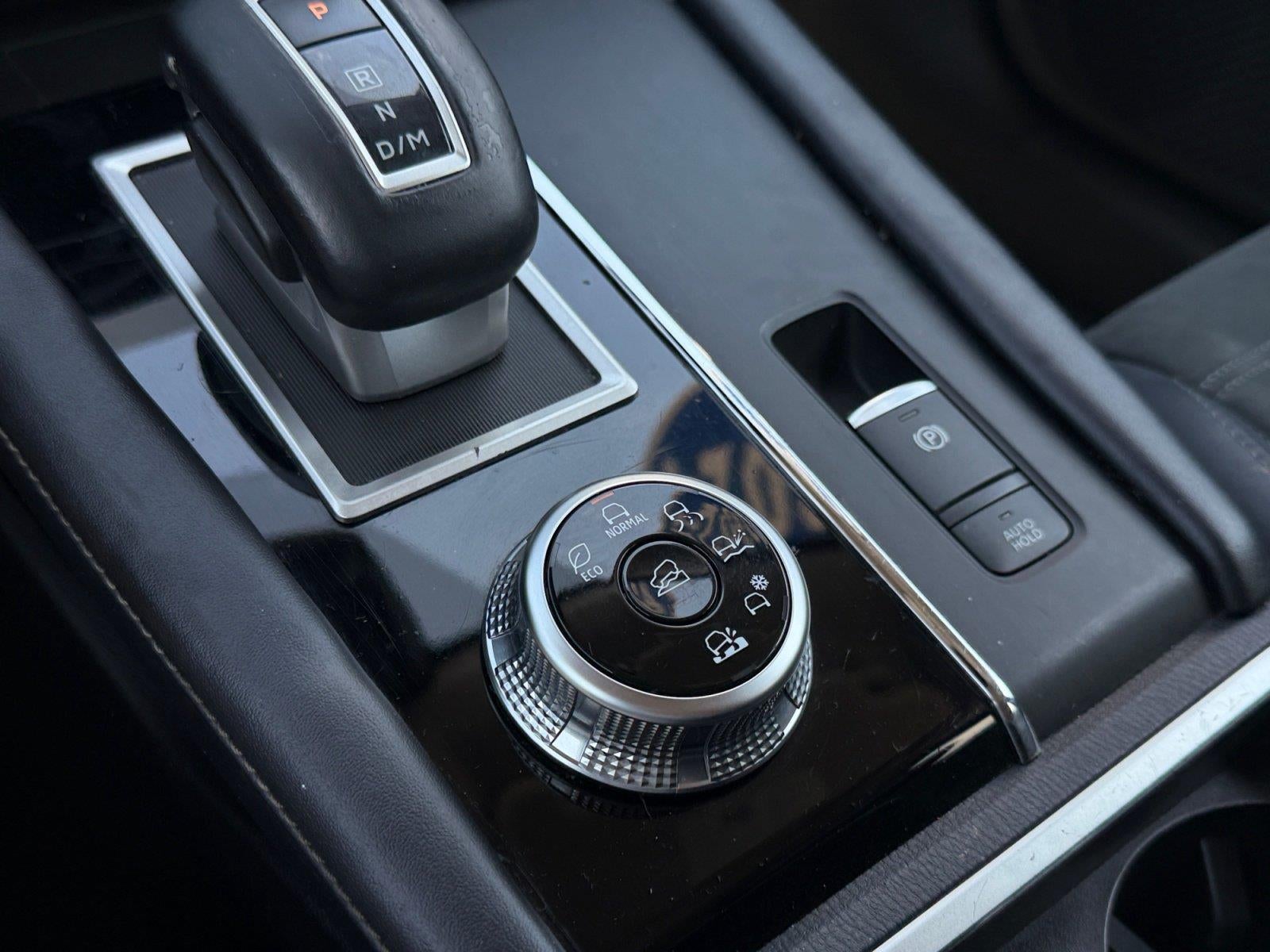 2024 Mitsubishi OUTLANDER Base