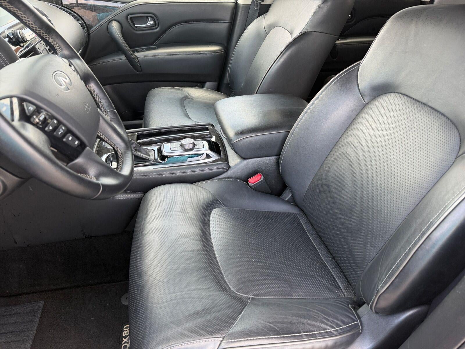 2024 INFINITI QX80 LUXE