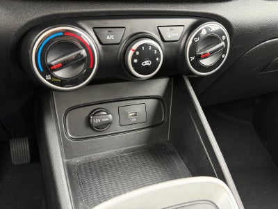 2021 Hyundai Venue SE