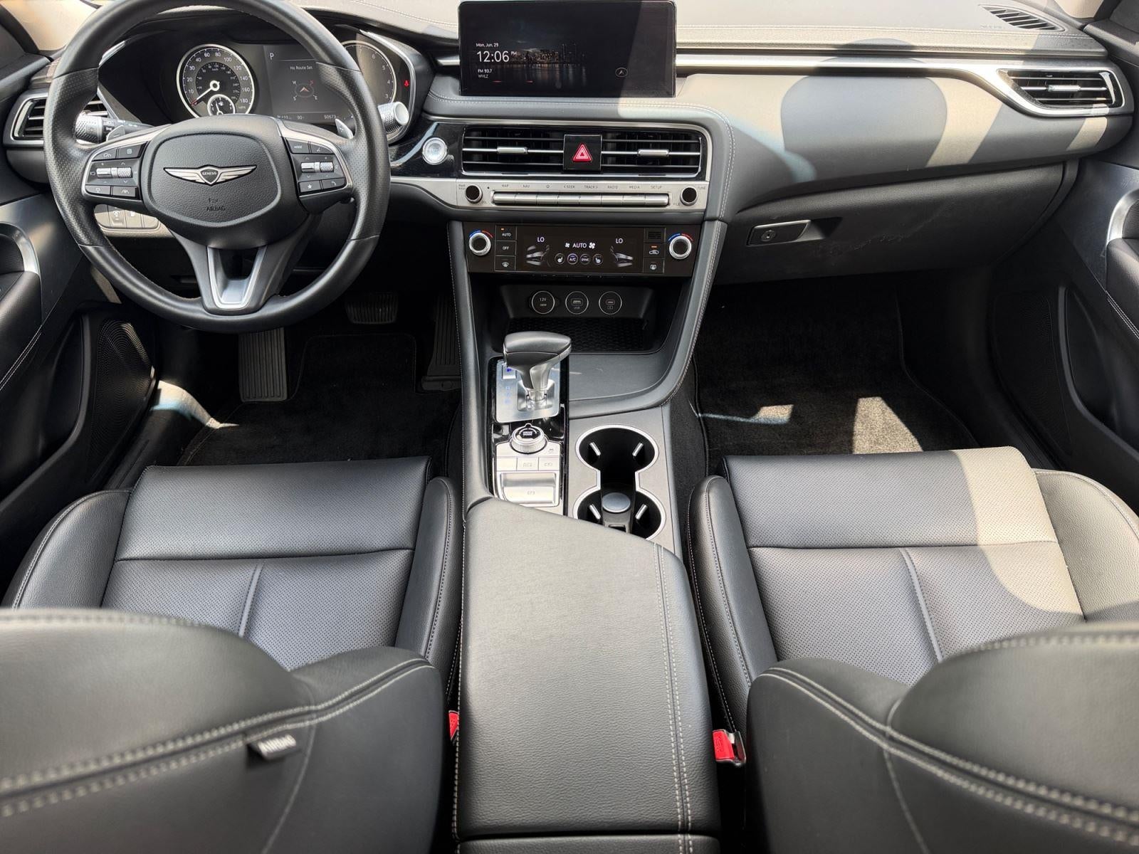 2025 Genesis G70 2.5T