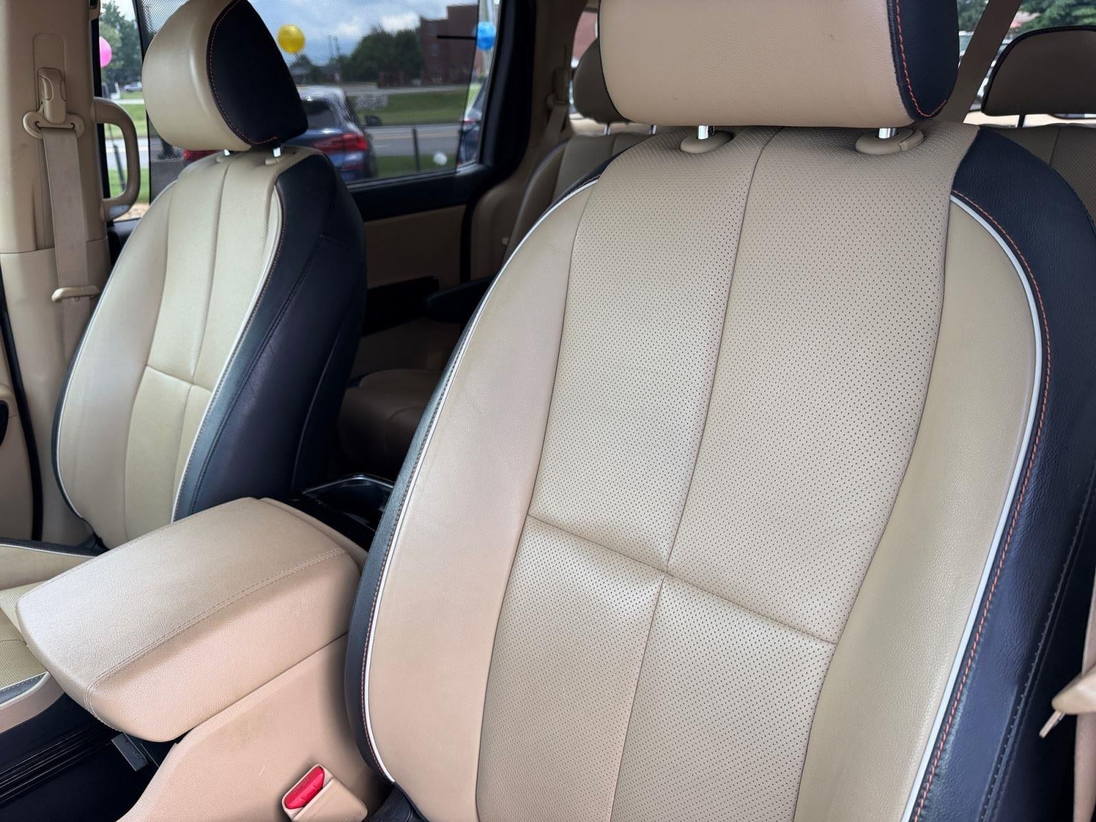 2015 Kia Sedona EX