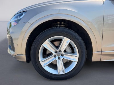 2019 Audi Q8 Premium