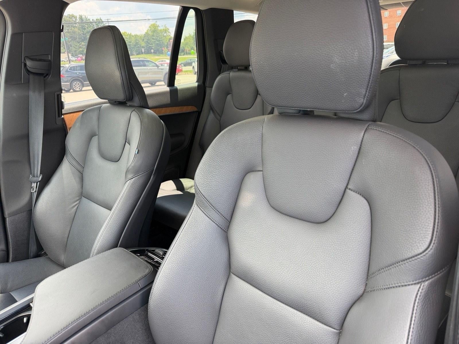 2024 Volvo XC90 Plus Bright Theme