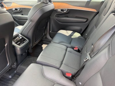 2024 Volvo XC90 Plus Bright Theme