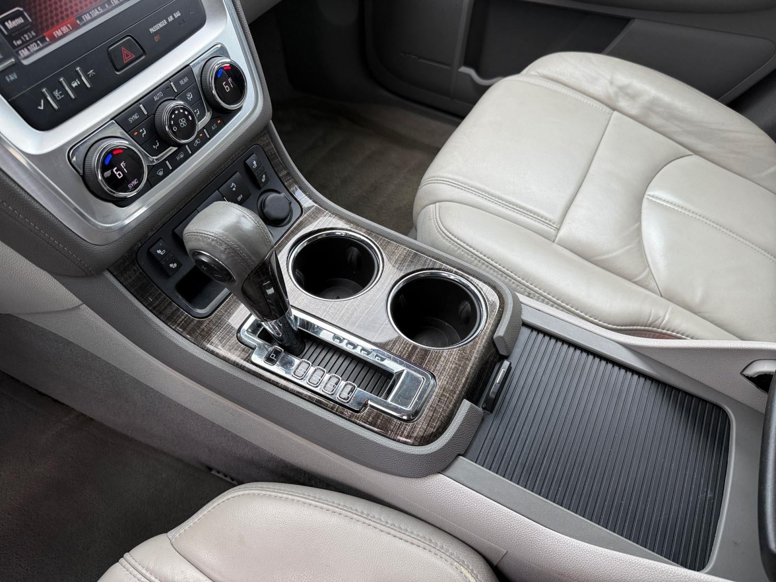2013 GMC Acadia SLT