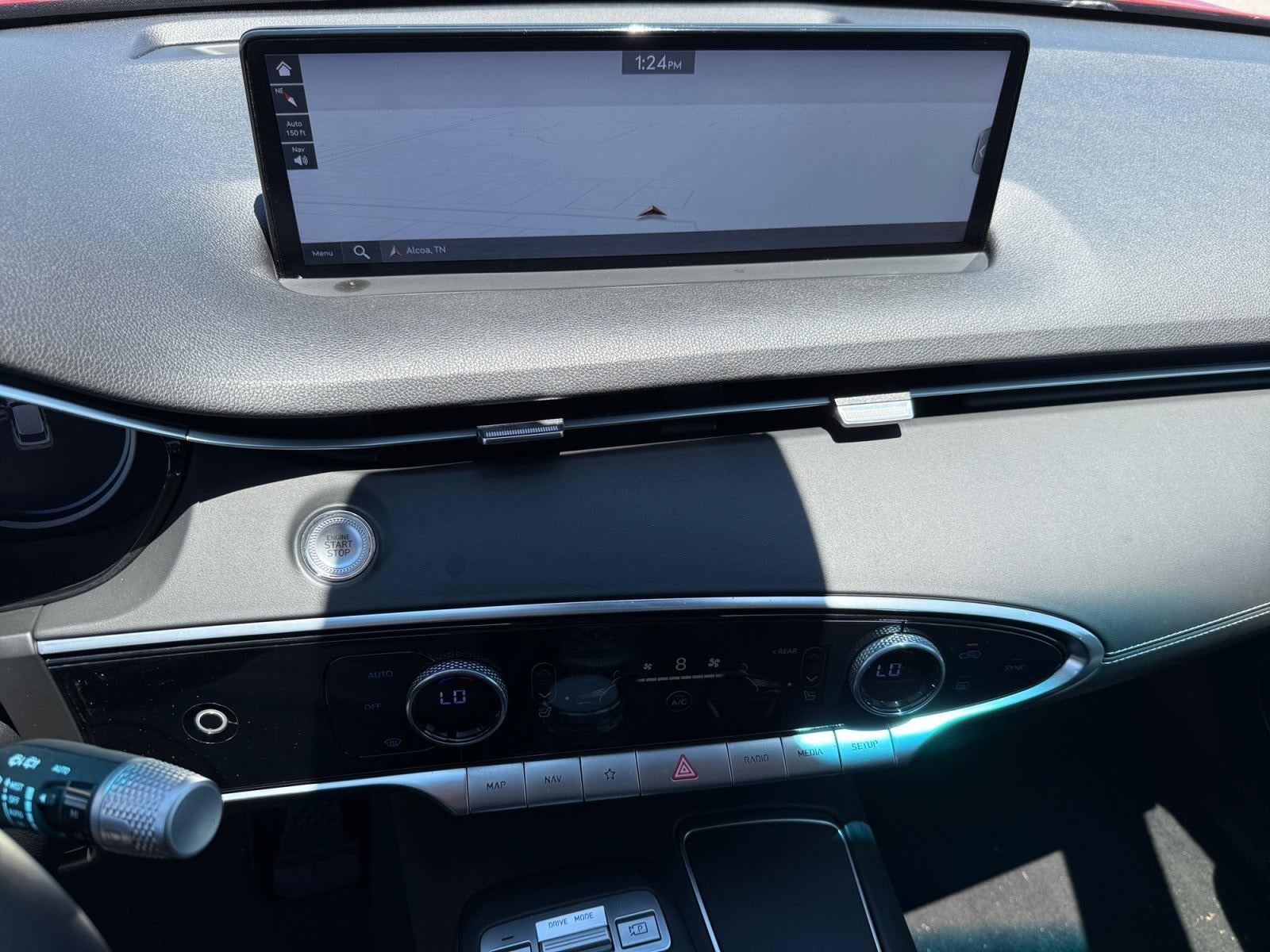2025 Genesis GV70 2.5T