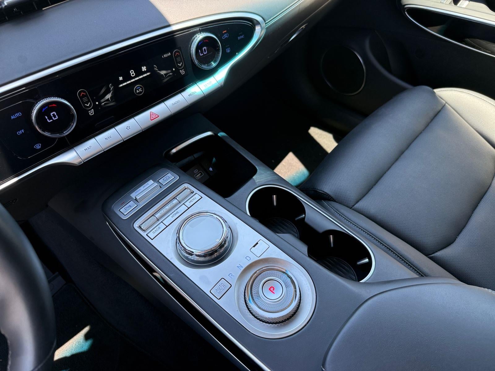2025 Genesis GV70 2.5T