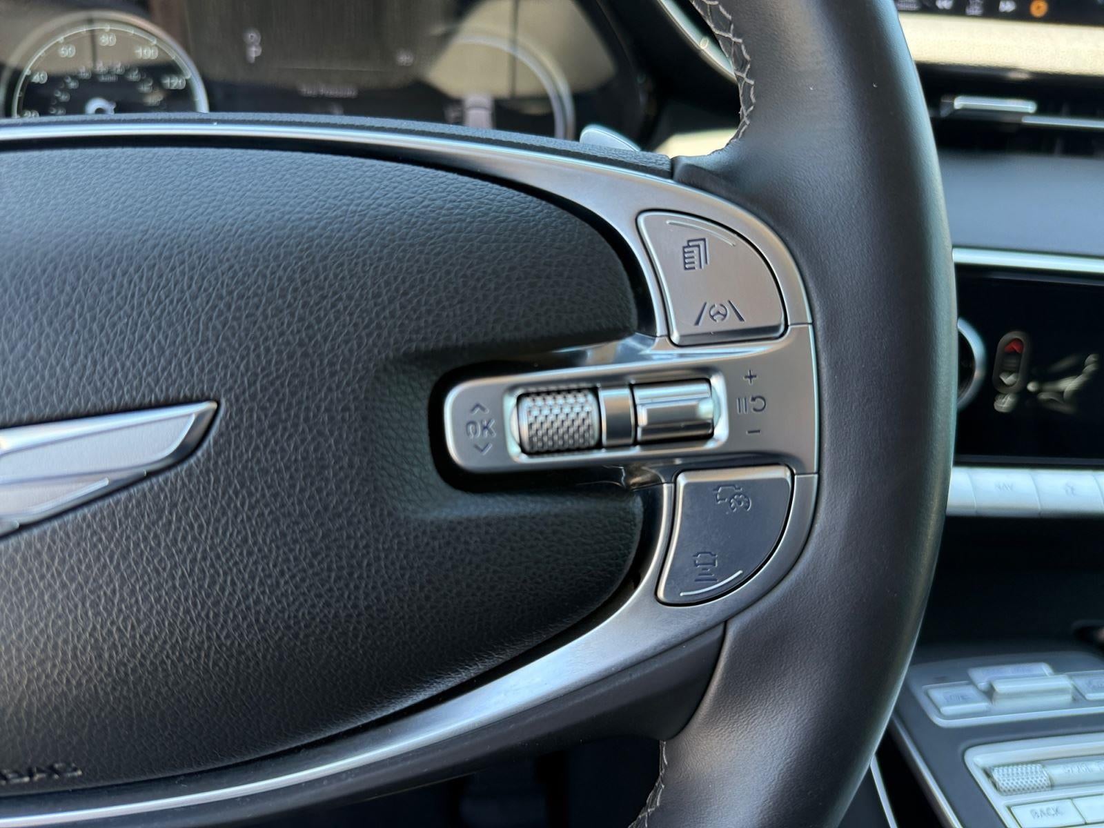 2025 Genesis GV70 2.5T